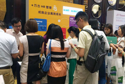 尊龙凯时科技举行招聘治理主题钻研会